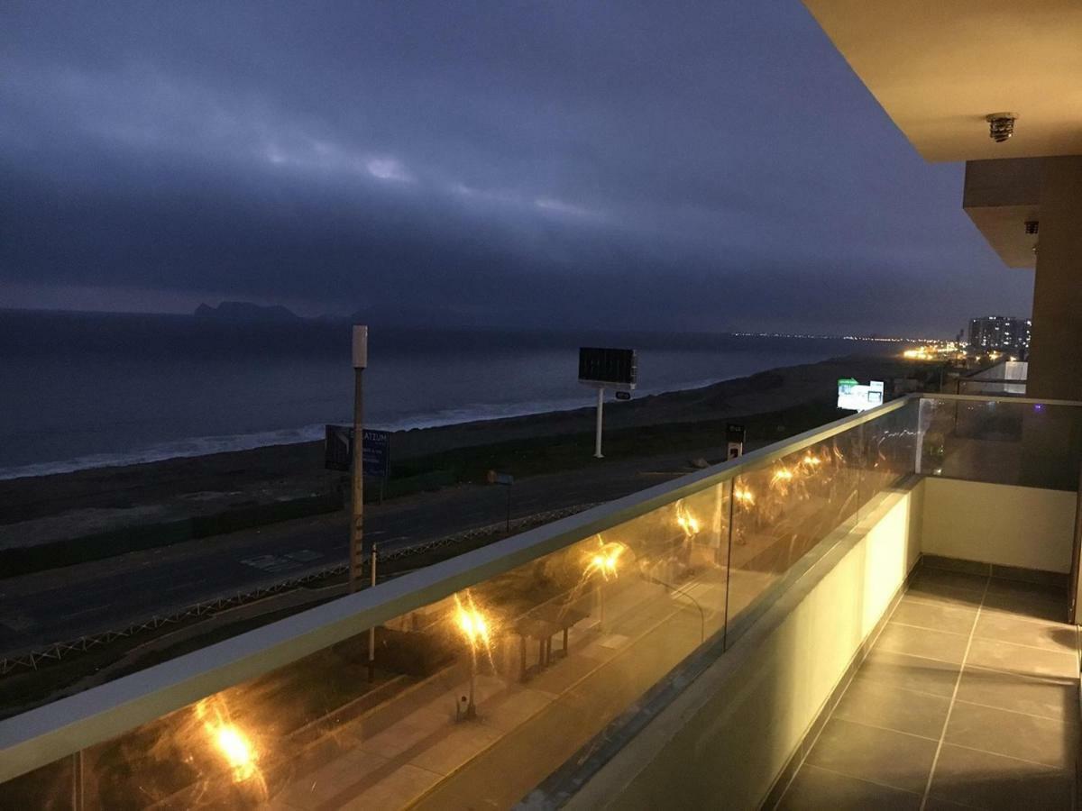 Ocean View Close To Airport Лима Екстериор снимка